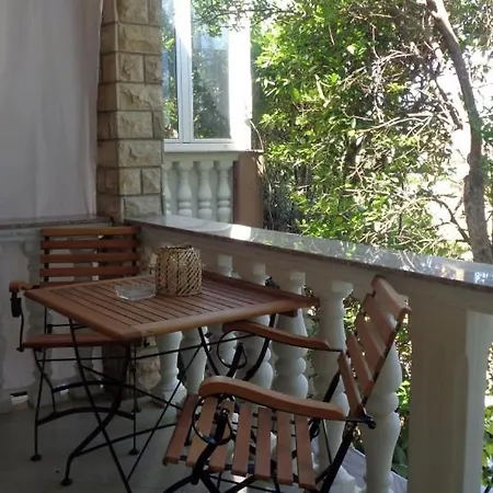 Apartament In With Balcony, Air Conditioning, Wi-fi, Dishwasher Biograd Na Moru