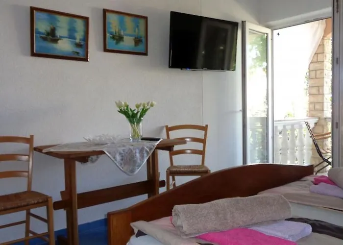 In With Balcony, Air Conditioning, Wi-fi, Dishwasher * Biograd Na Moru
