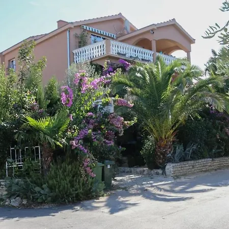 In With Balcony, Air Conditioning, Wi-fi, Dishwasher * Biograd Na Moru
